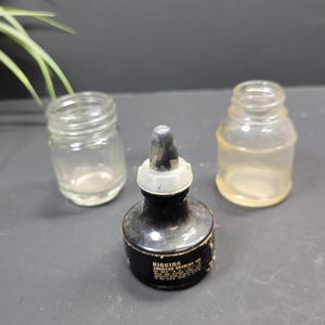 美品1950年代米国製◆HIGGINS（ヒギンズ）ラベル・コルクふた付きインク瓶 Vintage Higgins Drawing Ink Bottle - Etsy