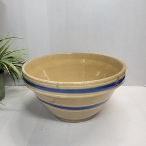 Vintage Yellow Ware Pottery Mixing Bowl 6 Stripe 10" Farmhouse Kitchen Rustic