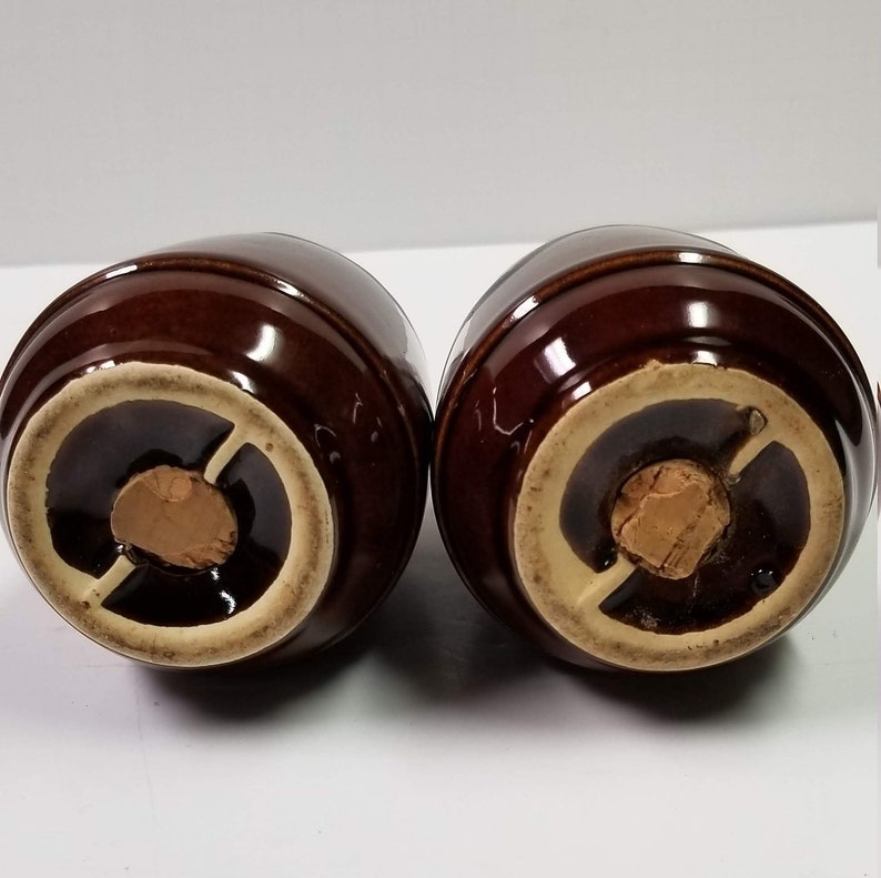 Vintage Salt Pepper Shakers Hull Brown Drip USA 4-14