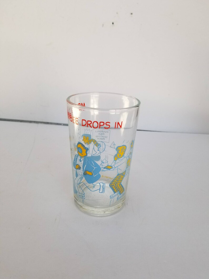 Weatherbee Drops In 1973 Riverdale High Skating Party JugHead Betty