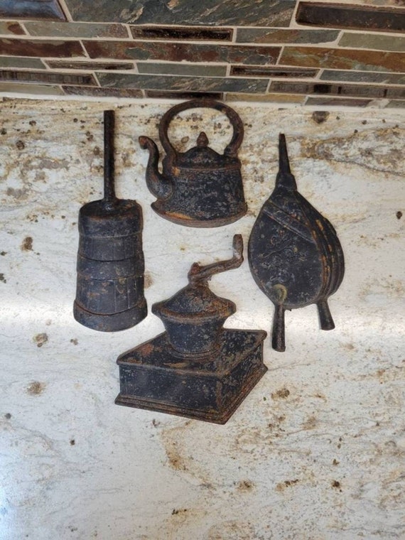 Vintage Cast Iron Cooking Utensils Rustic Rusty Metal Wall Display