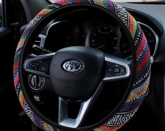 Boho autodecor stuurhoes | Kleurrijk esthetisch auto-interieurcadeau voor vrouwen | Antislip 15-inch wieldop