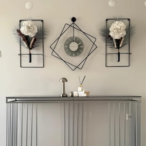 Große minimalistische Metallwanduhr, moderne Wanddekoration, luxuriöse Wohnzimmerdekoration