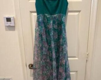 Vintage Angela Cakiades 70's Midi dress