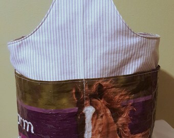 Gathering Pebbles Grooming and Craft Tote