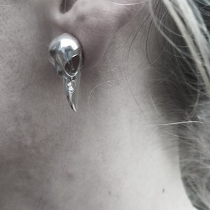 Single Raven Skull Earstud, Sterling Silver image 4