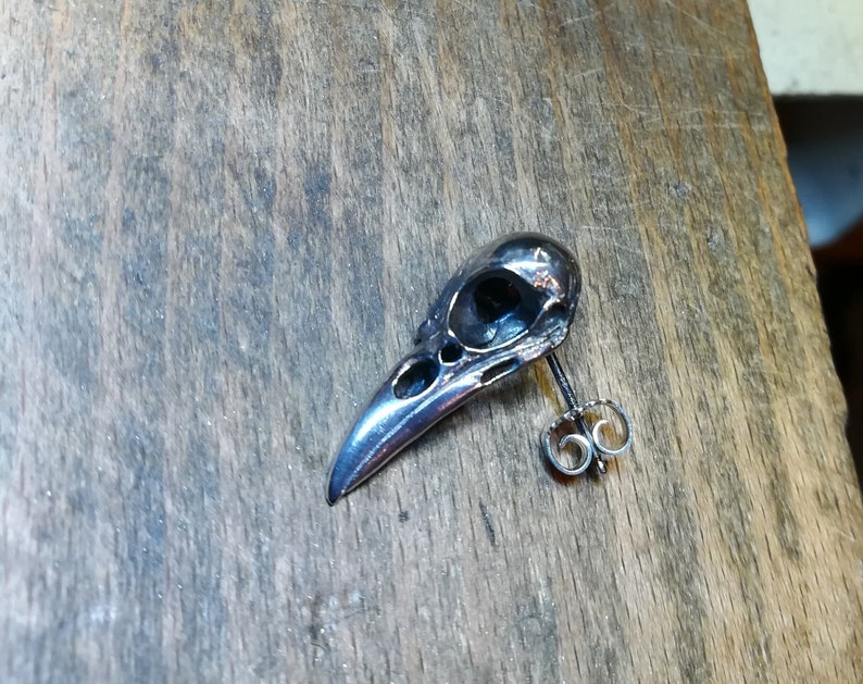 Single Raven Skull Earstud, Sterling Silver image 1