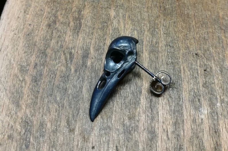 Single Raven Skull Earstud, Sterling Silver image 3