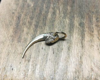 Single Barn Owl Talon Pendant - 14K solid Yellow Gold