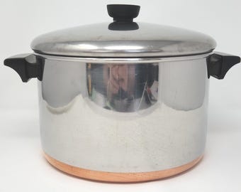 Vintage 6-quart Revere Ware Copper Bottom Pot with Lid 1801