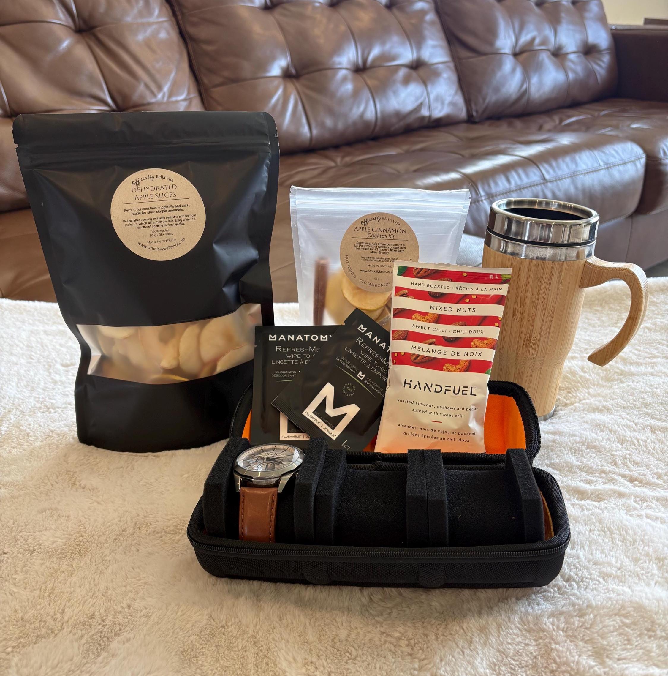 Apple Cinnamon Escape Box
