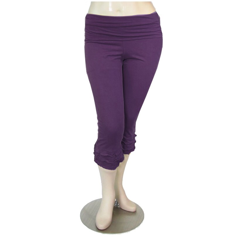 womens ruffle capris