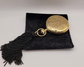 1990's Estee Lauder Powder compact