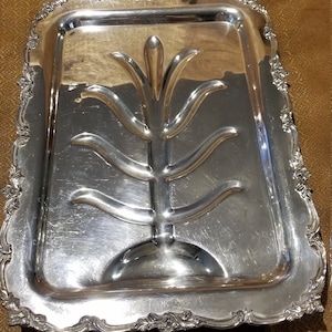 Footed platter