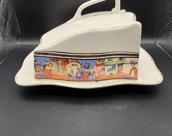 1950's Crown Ducal covered Cheese Dish