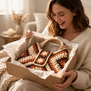 Crochet Tote Bag Pattern PDF + Video Tutorial, Granny Square Bag Pattern, Beginner Crochet Bag, Boho Crochet Bag, Instant Download