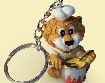 Vintage Kinder Egg Surprise Lion Adventure Keychain/Keyring| 90s Retro Nostalgia Cute Toy Accessory