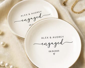 Custom Engaged Ring Dish, Couples Gift, Bridal Shower Gift, Personalized Engagement Gift for Bride, Wedding Gifts for Couple