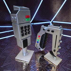 Retro-Sci-Fi-Betäubungsgerät & Comlock-Set, 3D-gedruckte Fan-Art-Requisiten, Cosplay-Memorabilia