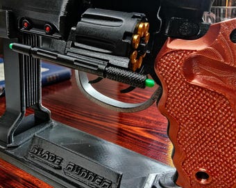 Réplica de Blade Runner em estilo cyberpunk futurista com suporte - Item para fantasia de cosplay de ficção científica