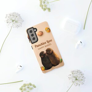 Punch und Moe Monkey Handyhülle | Virales Affen Paar Design