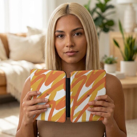 Personalizable Modern Art Initials | Abstract Brushstroke Kindle Case