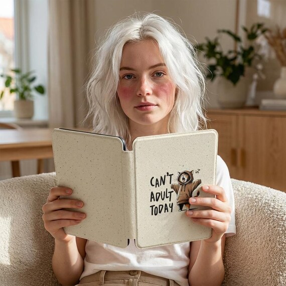 Can't Adult Today – Raccoon Kindle Case | Funny Cat Hoodie Illustration Sleeve