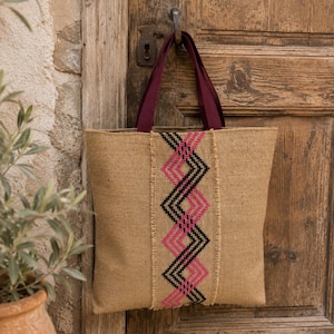 Handmade Jute Tote Bag with Geometric Embroidery | Boho Market | Rustic Summer Shoulder Bag | Artisan Mediterranean Style