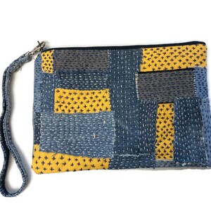 Pochette da polso Sashiko sostenibile con cerniera, pochette in denim riciclato cucita a mano con cinturino, RIKU