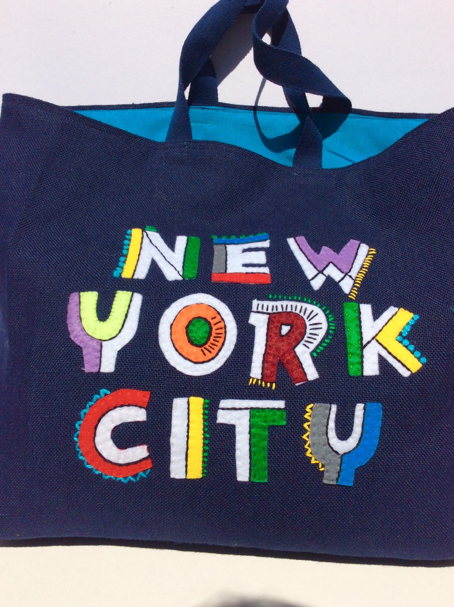 ニューヨーク刺繍デニムトートバッグ Embroidered NYC Denim Tote Bag: Colorful Urban Shopper - Etsy