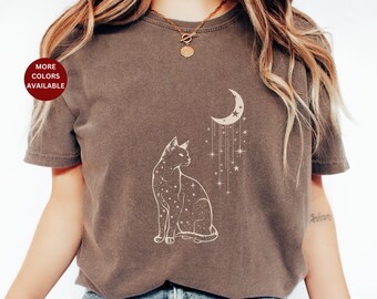 T-shirt mystique céleste, couleurs de chat, t-shirt lune de chat, t-shirt de sorcière, t-shirt effrayant d'Halloween, t-shirt couleurs de confort, cadeau de sorcière