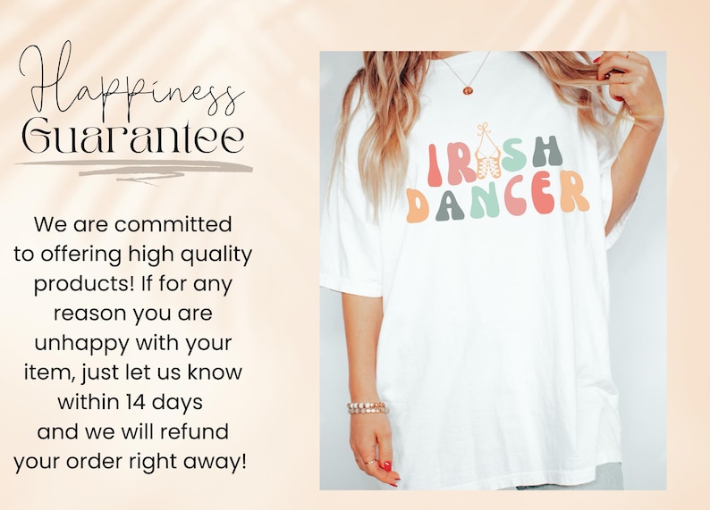 Peut inclure: T-shirt blanc avec un graphisme color&eacute; qui dit "Irish Dancer". Le t-shirt est surdimensionn&eacute; et a une coupe d&eacute;contract&eacute;e.