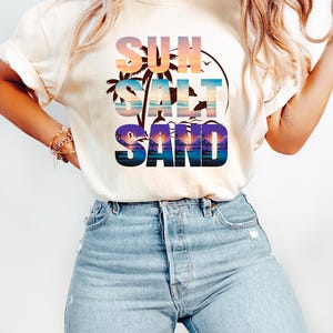 Comfort Colors® Sun Sand Salt Beach T-Shirt,Trendy Beach Tee for Women,Summer Vacation Shirts,Summer Vibes Shirt,Womens Beach Shirt,