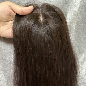 Extensiones de cabello humano con base de seda marrón oscuro rojizo para mujer: 3"x5" (5x6 pulgadas), pieza de cabello europea transpirable con clips para la calvicie y la pérdida de cabello.