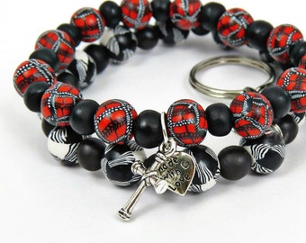 Beaded plaid bracelet/ Heart charm bracelet/ red bracelet/ black bracelet/ bracelet for girls/ bracelet for women/ charm bracelet/ bracelets