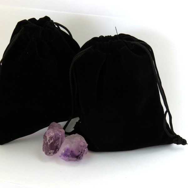 Small Black Velvet Pouches/ Gift bags/ Black pouches/ Drawstring bags/ Jewelry bags/ Black Velvet bags/ 9cmx7cm Velvet bags