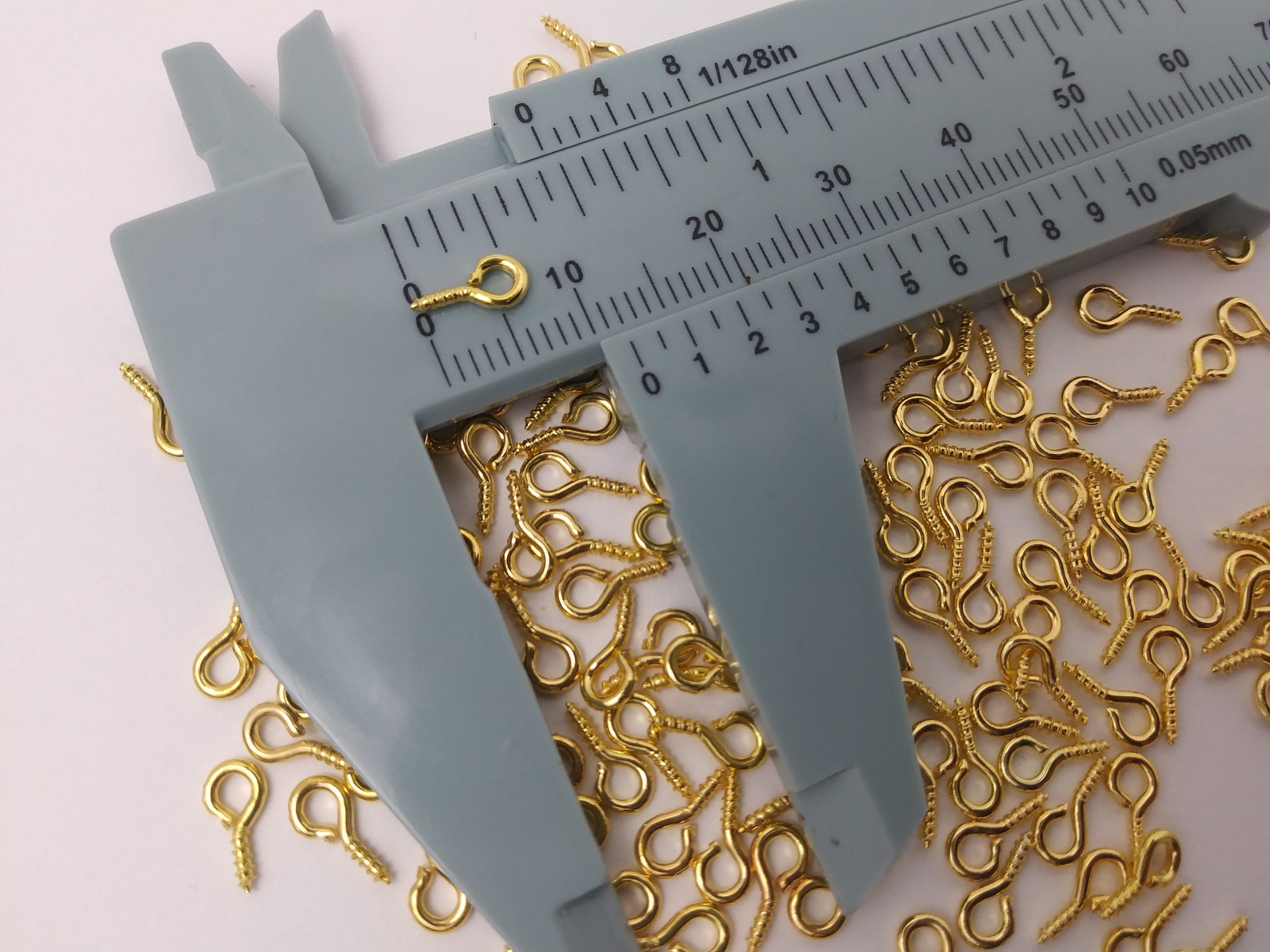 500/ 250/ 100 Pieces Tiny Gold Eye Screws for Pendants/ Screw Etsy