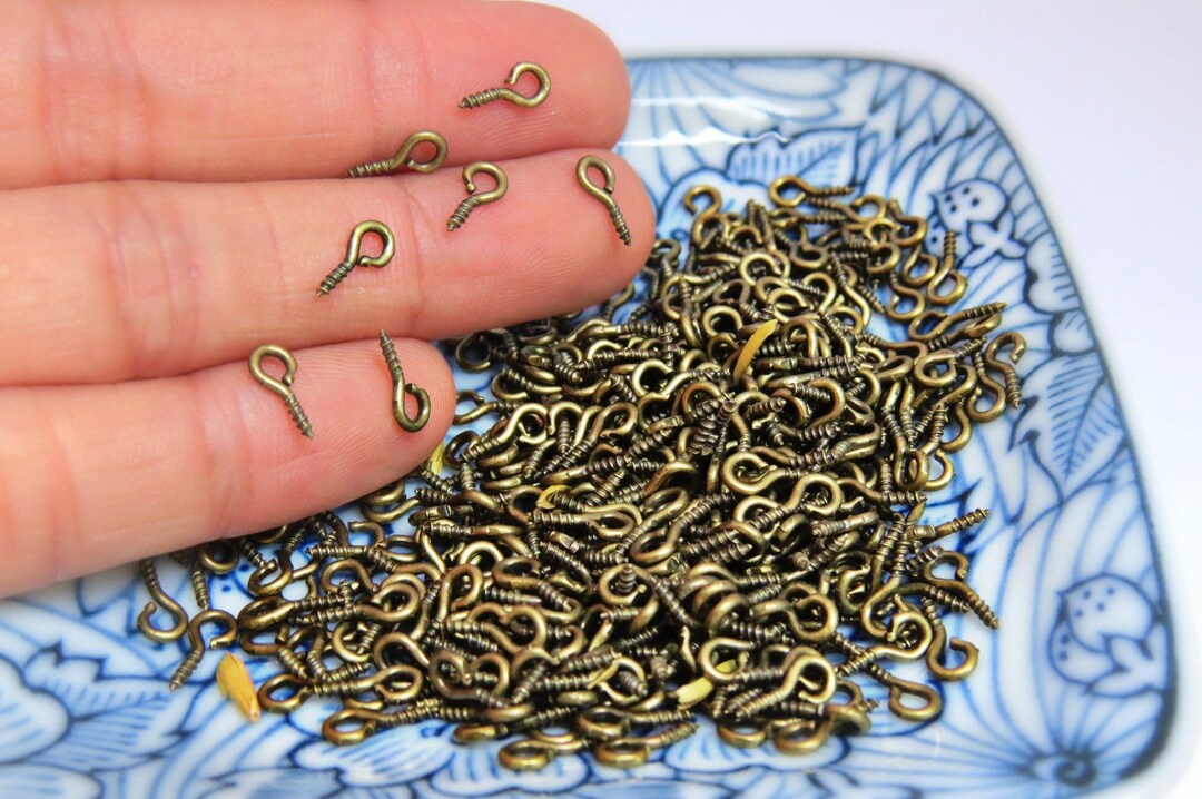 100 or 500 Pieces Tiny Eye Screws for Pendants/ Antique Bronze/ Screw