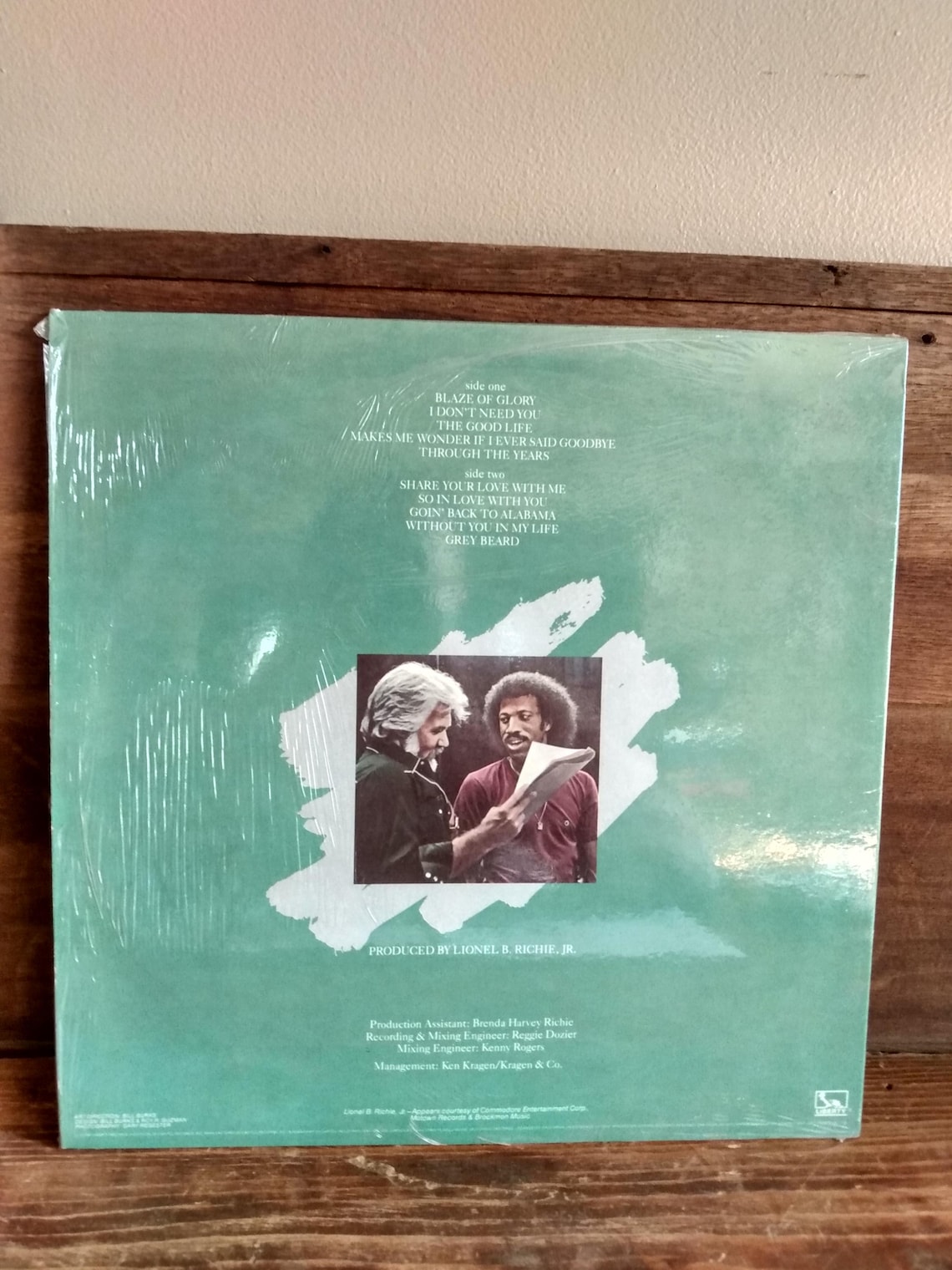 Kenny Rogers Share Your Love 1981 Vintage Vinyl Record Album LOO-1108 Liberty Records, foto 3 di 5