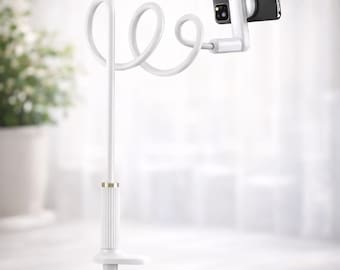 Flexible Gooseneck Magnetic Phone Holder | Clamp Base, 360 Rotation, Hands-Free Streaming