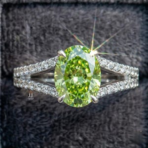 Oval Cut Fancy Green Diamond Ring | Split Shank Pave Engagement Ring | VVS1 Bridal Jewelry