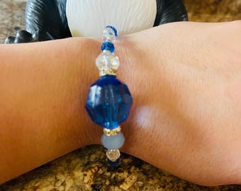 Blue Acrylic Clear Glass Crystal and Blue Bead Bracelet