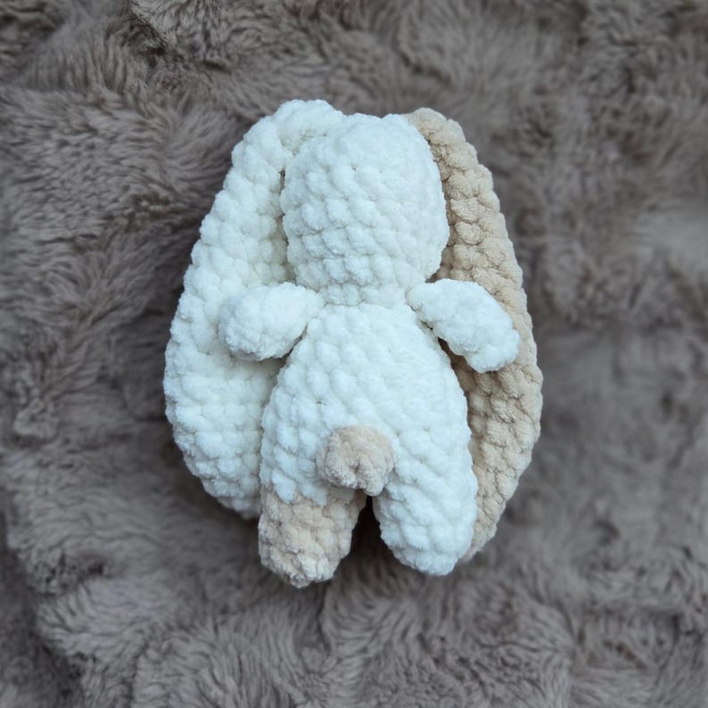 Schema all'uncinetto per coniglietto/senza cuciture • Amigurumi facile in PDF/download digitale/Willow di Askedal immagine 8