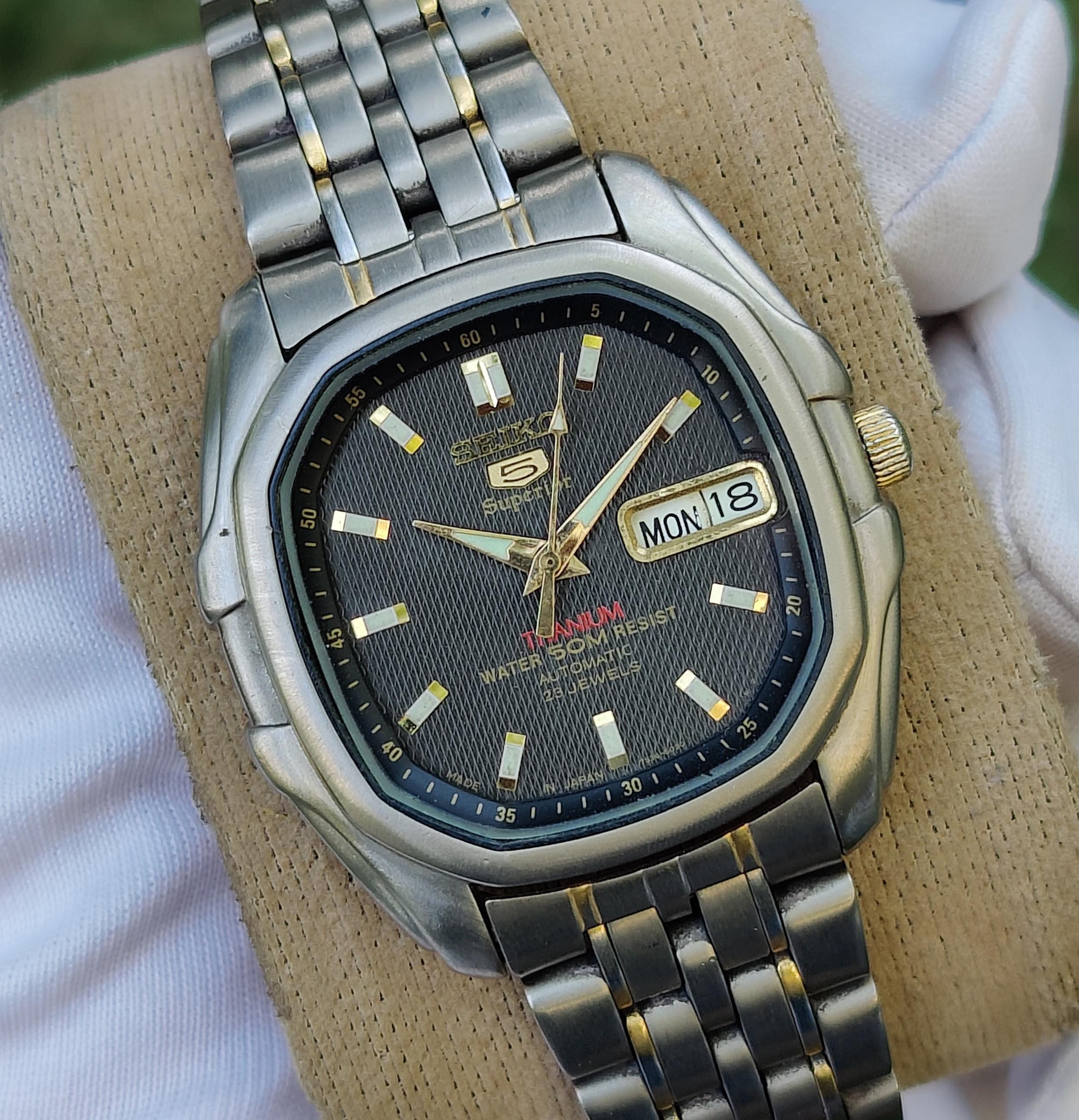 Seiko 5 Superior Full Titanium 7S36-5000 Vintage Day/date Men's