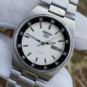 Reloj Seiko 5 Automatic Railway Time 7009-316A ''Esfera Blanca'' Vintage Japan para hombre