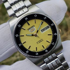 Seiko 5 Railway Time Automatic Day/Date Luminous Vintage Japan Men's Watch 7009 M