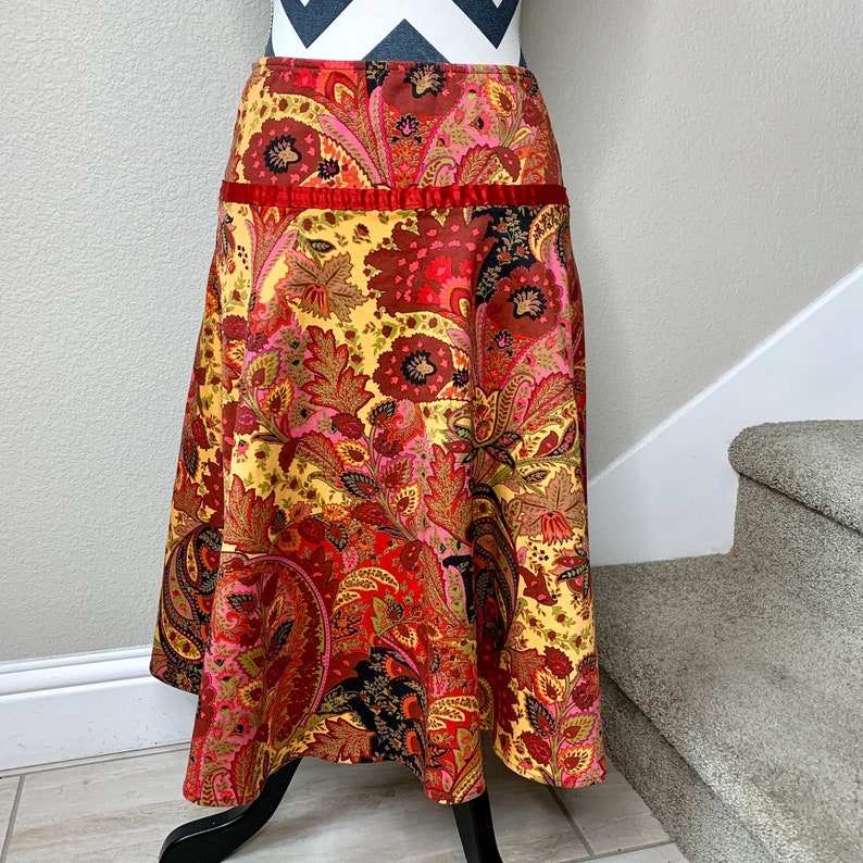 Vintage 1990s Red Yellow Psychedelic Paisley Boho Trippy Gypsy Floral Kaleidoscope Print Skirt Sz M