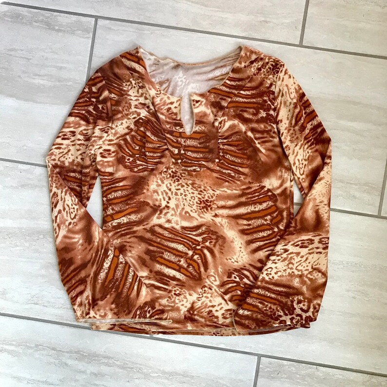 Vintage 1990s Wild Cat Tiger Stripe Lion Leopard Print Trippy Safari Jungle Kawaii Bell Sleeve Top Sz M