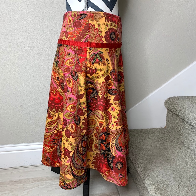 Vintage 1990s Red Yellow Psychedelic Paisley Boho Trippy Gypsy Floral Kaleidoscope Print Skirt Sz M