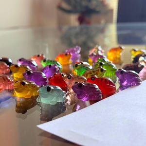 8-100pcs Miniature Resin Frogs – Colorful Terrarium & Fairy Garden Decor (2.7cm) image 8